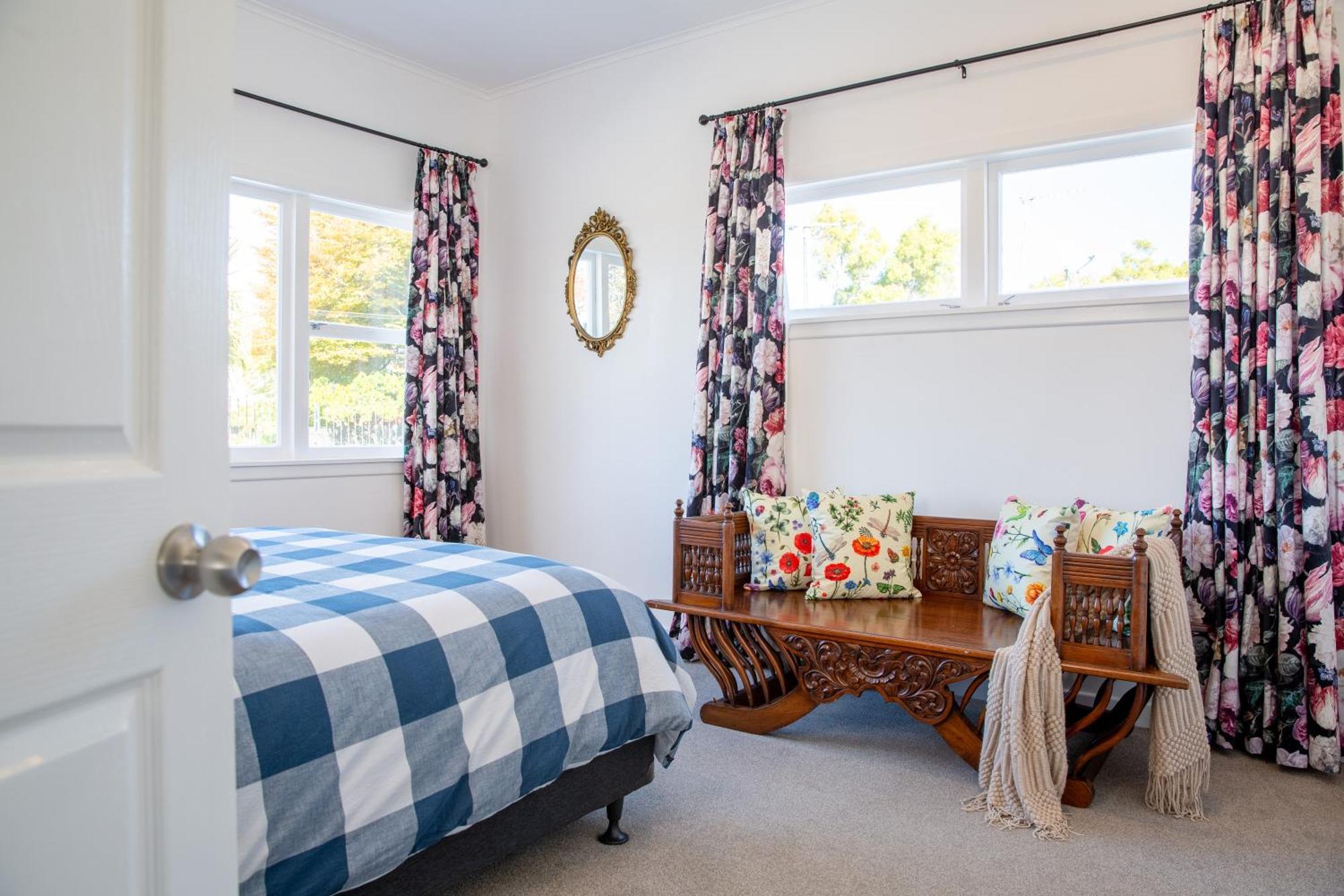Grace Road Cottage Tauranga Eksteriør bilde